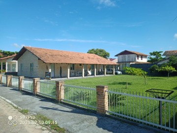 Casa C/ Terreno de 675m2